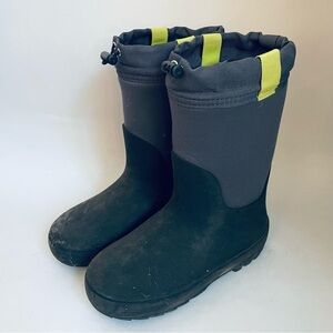 Cat & Jack Black and Dark Gray Kids Snow Boots